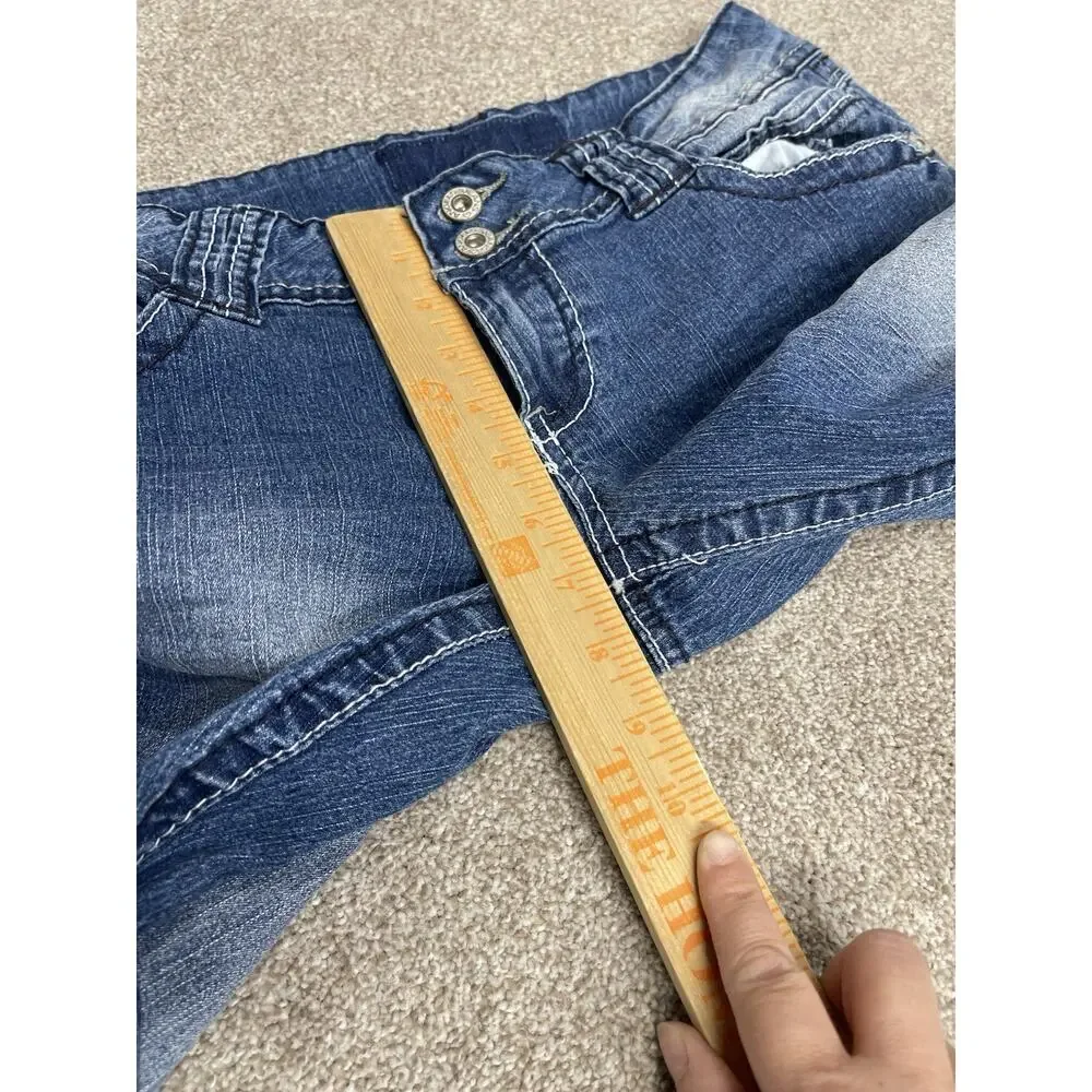 McBling Angels Low Rise Capri Jeans 30W Rhinestone Embroidered Medium Wash Y2K - Picture 10 of 13